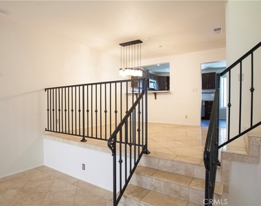121 4 S Juanita - Photo Thumbnail 6