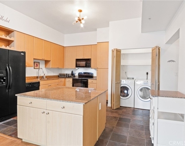 488 E Ocean Boulevard - Photo Thumbnail 1