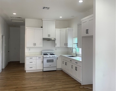 1330 W 10th Street - Photo Thumbnail 1