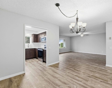 3625 Dearborn - Photo Thumbnail 2