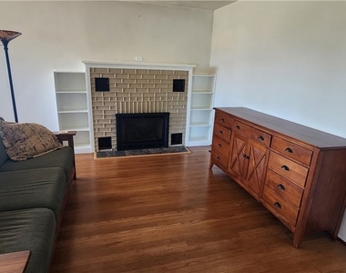 265 Chatham - Photo Thumbnail 15