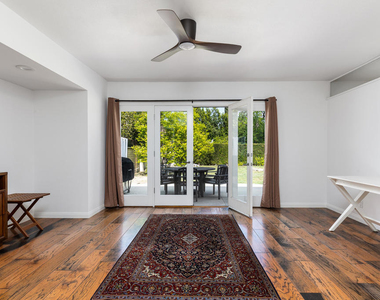 1660 S Oak Knoll Avenue - Photo Thumbnail 10