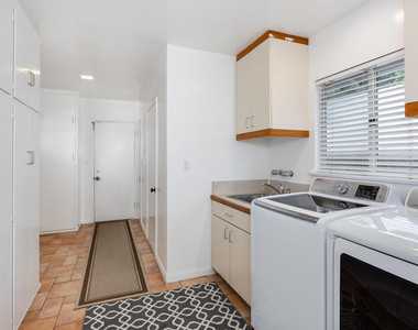 1660 S Oak Knoll Avenue - Photo Thumbnail 15