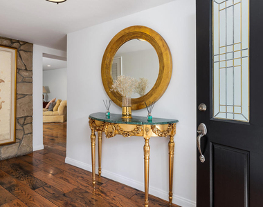 1660 S Oak Knoll Avenue - Photo Thumbnail 5