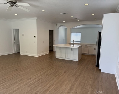 14695 Candeda Place - Photo Thumbnail 7