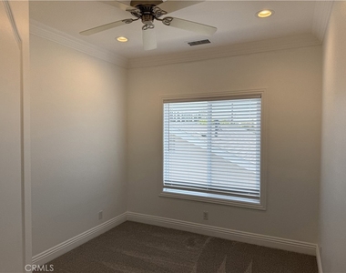 14695 Candeda Place - Photo Thumbnail 12