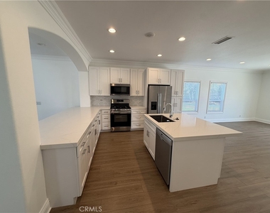 14695 Candeda Place - Photo Thumbnail 8