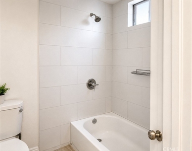 1120 Bahia Court - Photo Thumbnail 5