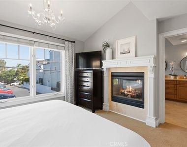705 1/2 Goldenrod Avenue - Photo Thumbnail 15