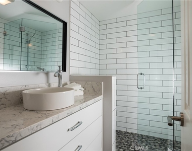 606 36th Street - Photo Thumbnail 24