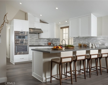 606 36th Street - Photo Thumbnail 6