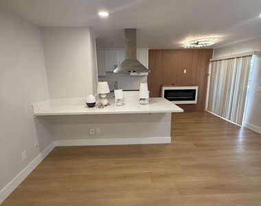 9586 Carroll Canyon Road - Photo Thumbnail 4