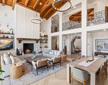 1668 Crest Drive - Photo Thumbnail 7