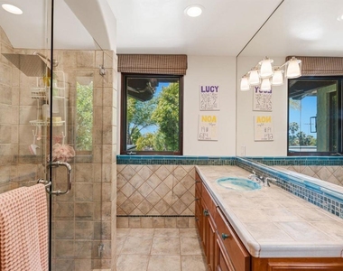 1668 Crest Drive - Photo Thumbnail 29