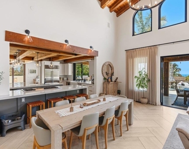 1668 Crest Drive - Photo Thumbnail 14