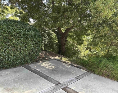 2162 Palmer Drive - Photo Thumbnail 15