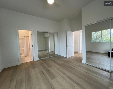 1533 Avohill Drive - Photo Thumbnail 10