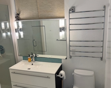 485 Mermaid Street - Photo Thumbnail 6