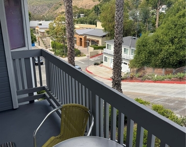 485 Mermaid Street - Photo Thumbnail 9