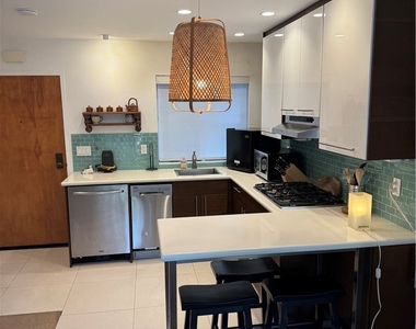 485 Mermaid Street - Photo Thumbnail 2