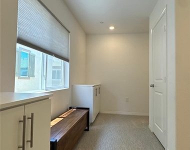 19173 Sequoia Grove Street - Photo Thumbnail 8
