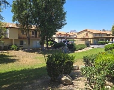 1365 Crafton - Photo Thumbnail 15