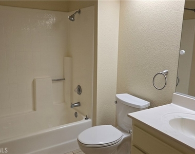 1365 Crafton - Photo Thumbnail 9