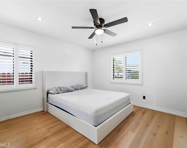 13339 Crocker - Photo Thumbnail 18