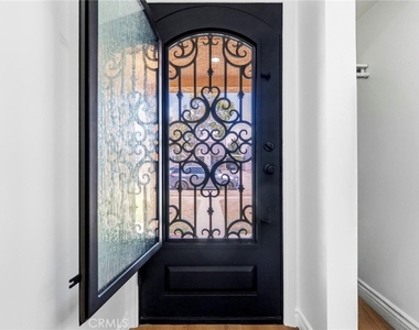 13339 Crocker - Photo Thumbnail 27