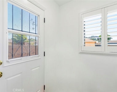 13339 Crocker - Photo Thumbnail 7