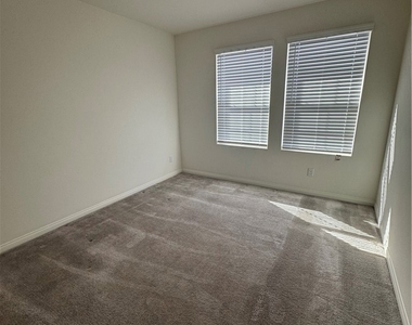 16508 Monteviejo Street - Photo Thumbnail 17
