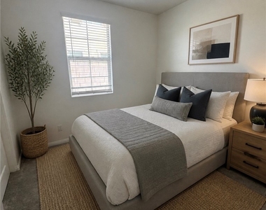 16508 Monteviejo Street - Photo Thumbnail 27