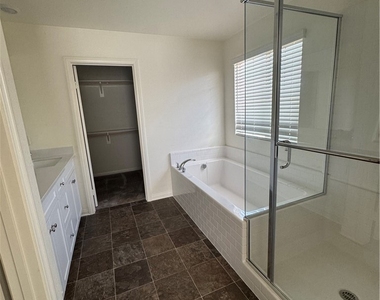 16508 Monteviejo Street - Photo Thumbnail 11