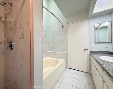 309 California - Photo Thumbnail 21