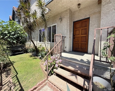 309 California - Photo Thumbnail 2