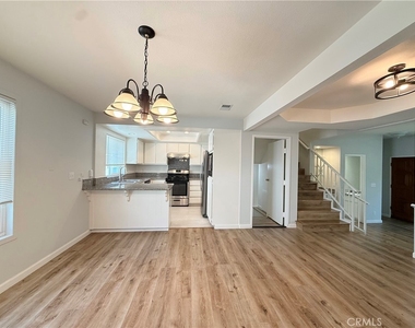 309 California - Photo Thumbnail 15