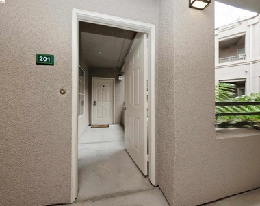 220 Caldecott Ln - Photo Thumbnail 1