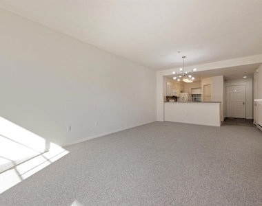 220 Caldecott Ln - Photo Thumbnail 13