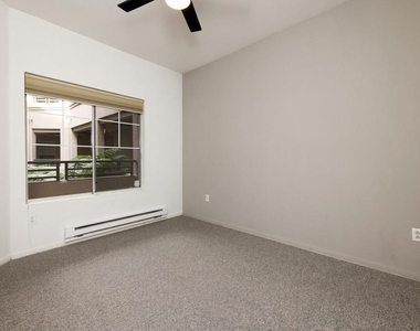 220 Caldecott Ln - Photo Thumbnail 21