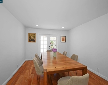 3560 Old Mountain View Dr. - Photo Thumbnail 11