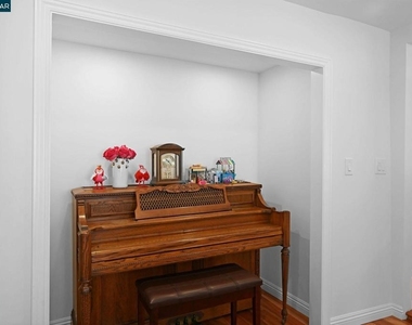 3560 Old Mountain View Dr. - Photo Thumbnail 10