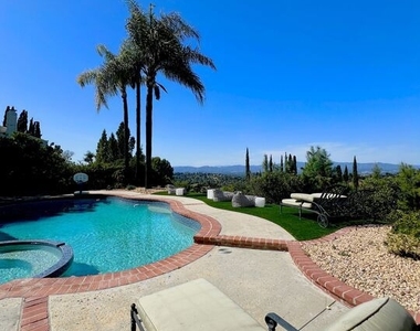 3819 Vista Linda Drive - Photo Thumbnail 28