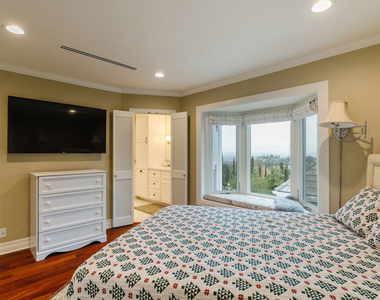 3819 Vista Linda Drive - Photo Thumbnail 17