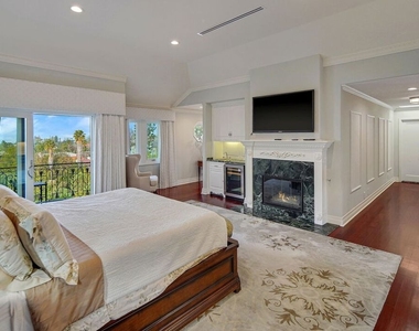3819 Vista Linda Drive - Photo Thumbnail 13