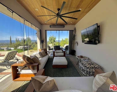 3819 Vista Linda Drive - Photo Thumbnail 29