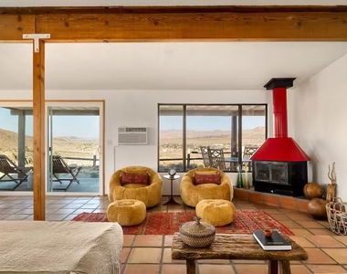 6036 Chula Vista Avenue - Photo Thumbnail 2