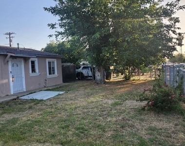 25795 Walker Street - Photo Thumbnail 1