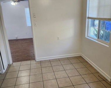 25795 Walker Street - Photo Thumbnail 10