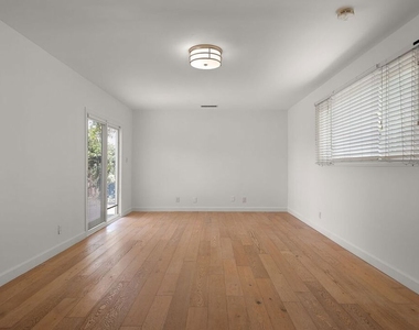 2884 Dunleer Place - Photo Thumbnail 4