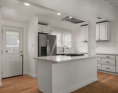 2884 Dunleer Place - Photo Thumbnail 5